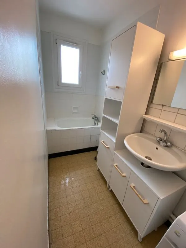 Location Grenoble Appartement 69a5f1533ff1