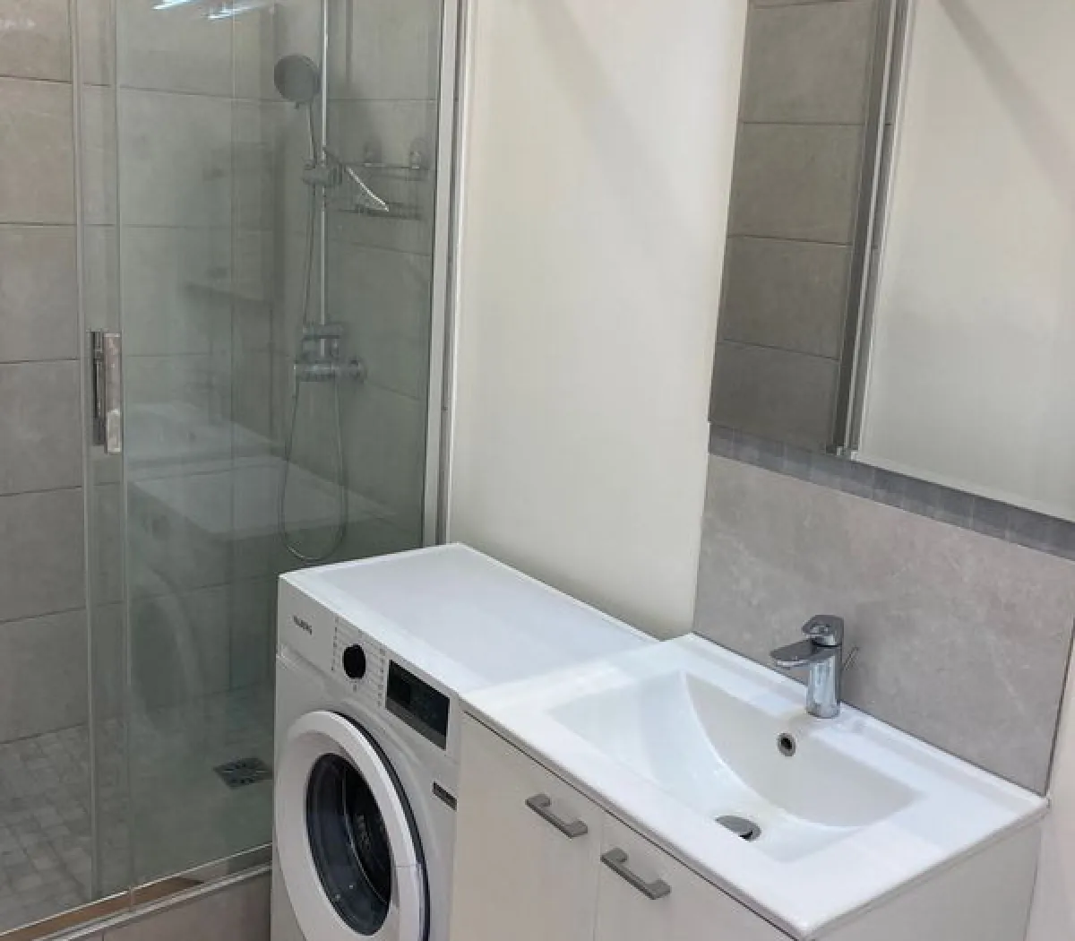 Location Issy-les-Moulineaux Appartement 69a693aee972