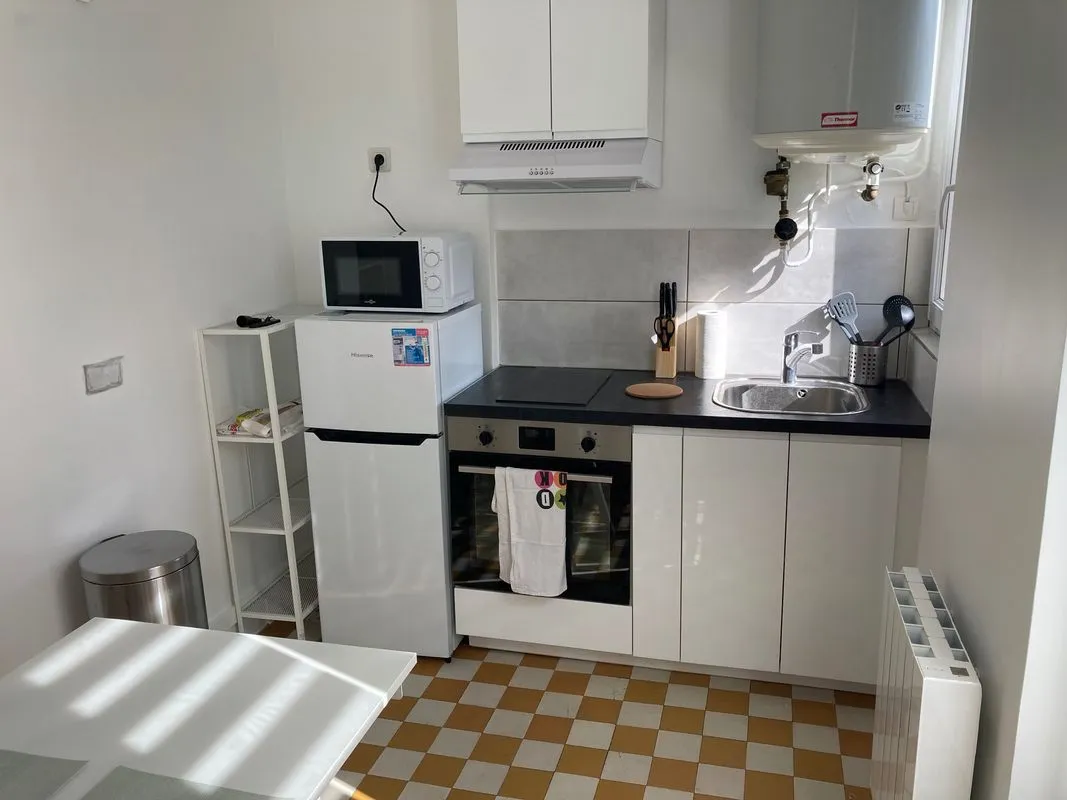 Location Issy-les-Moulineaux Appartement 69a693aee972