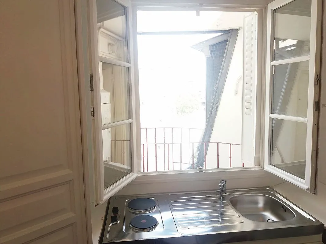 Location Paris Appartement 69a74e24bad5