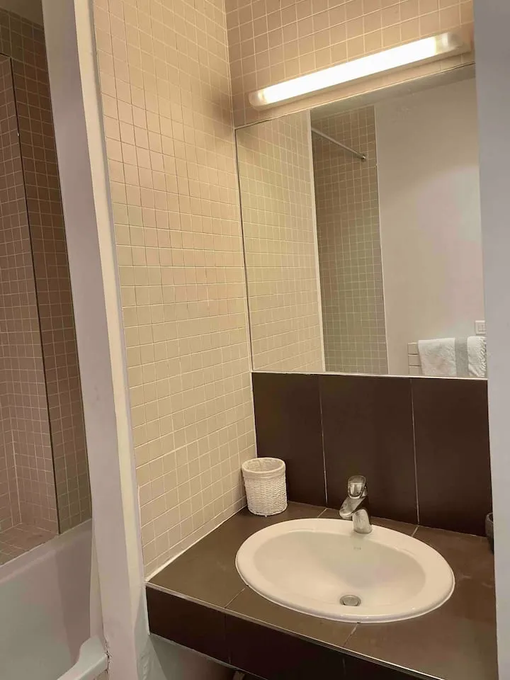 Location Paris Appartement 69a83de9811a