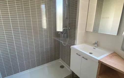 Location Bordeaux Appartement 69a840b50e5a