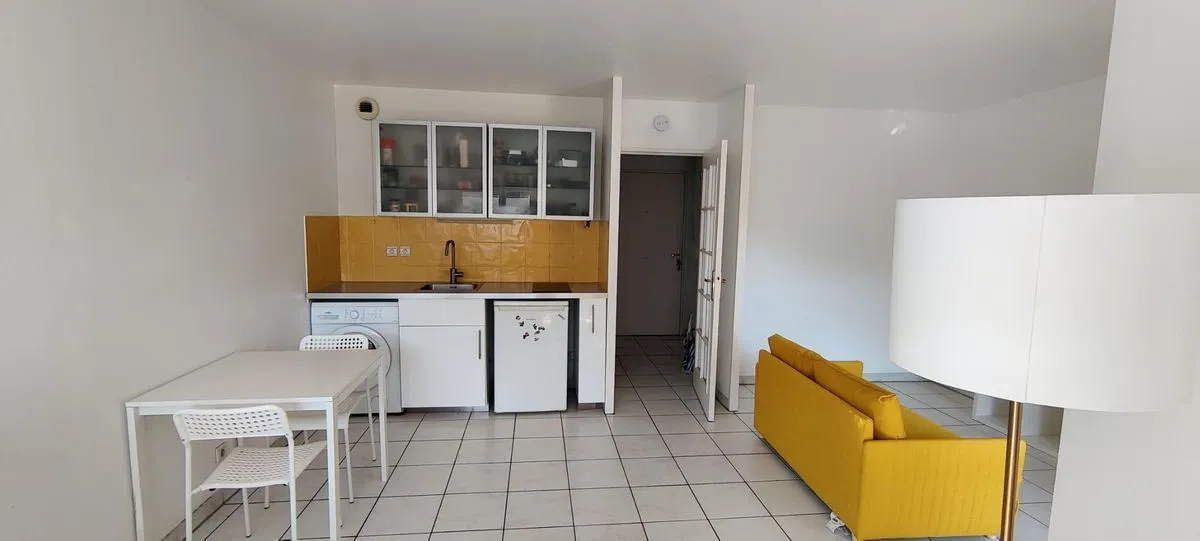 Location Marseille Appartement 69a8a3458775