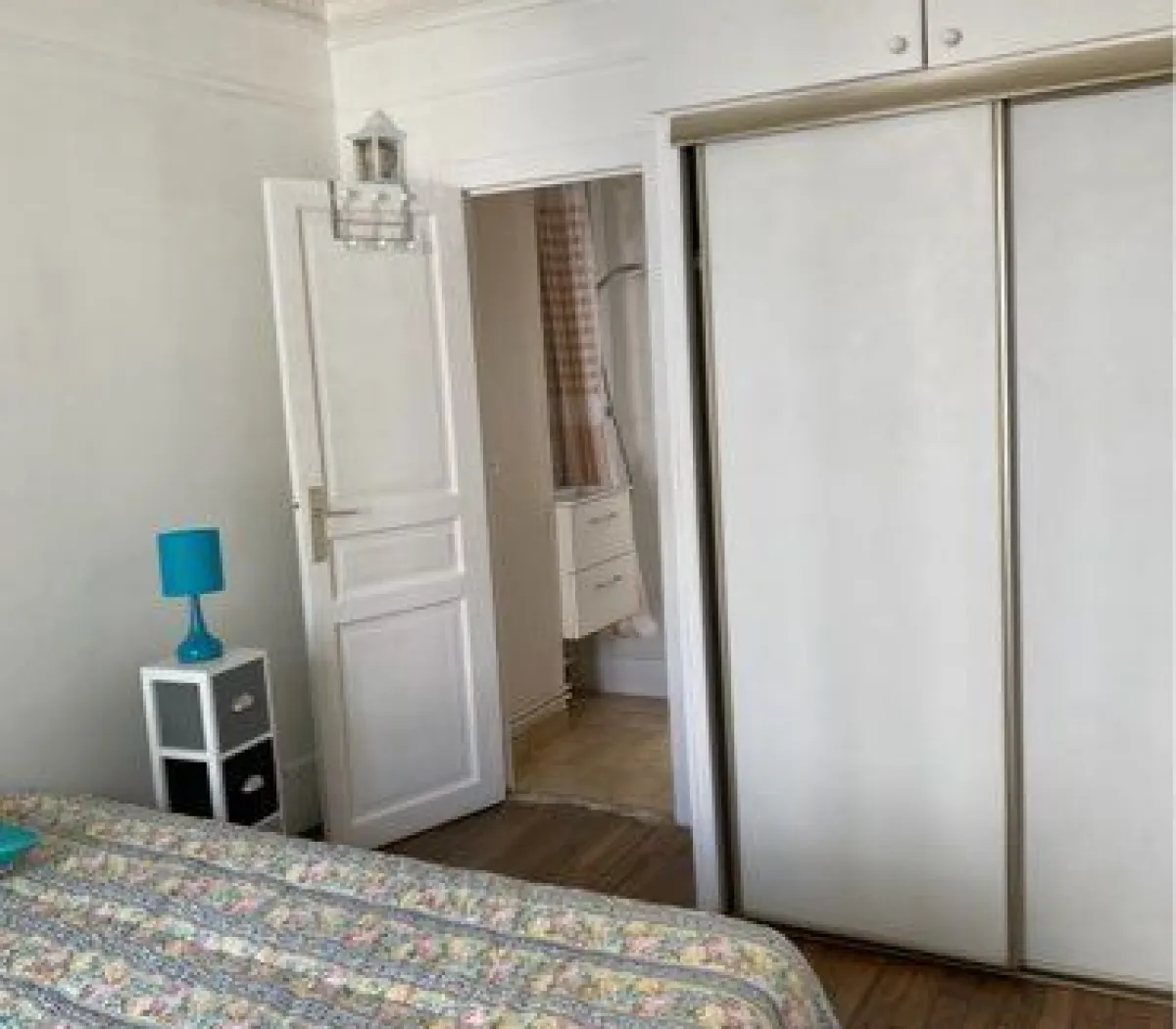 Location Paris Appartement 69a8a680b485