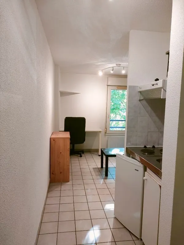 Location Grenoble Appartement 69a8a82845db