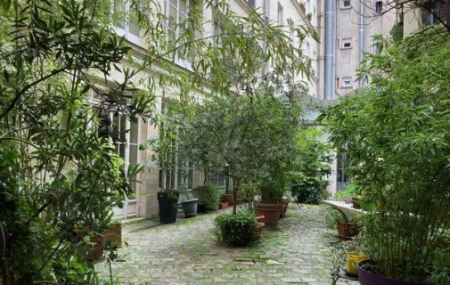 Location Paris Appartement 69a8a84349af