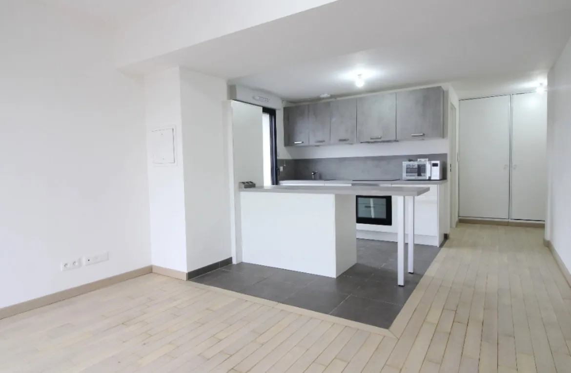 Location Paris Appartement 69a8aff398da