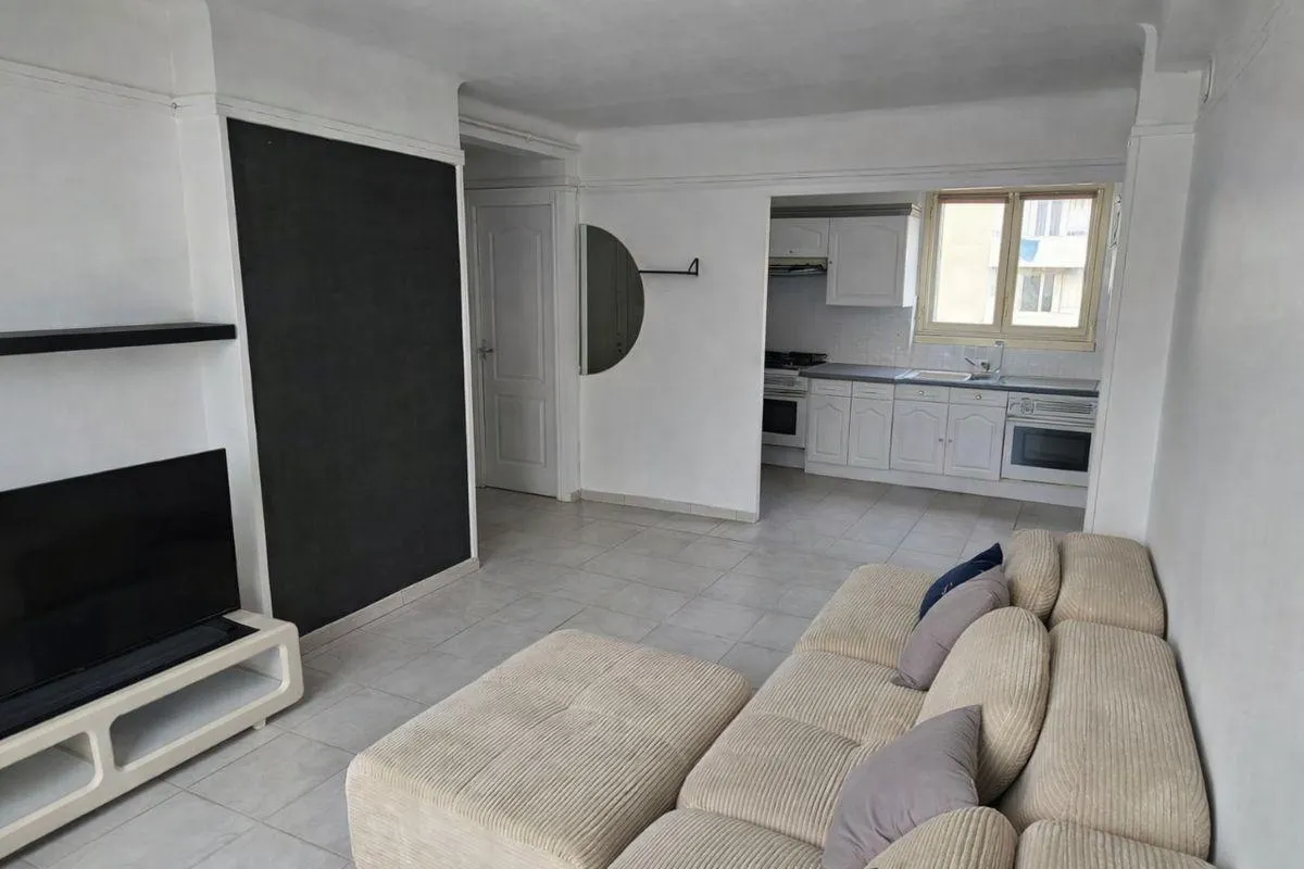 Location Marseille Appartement 69a990813154