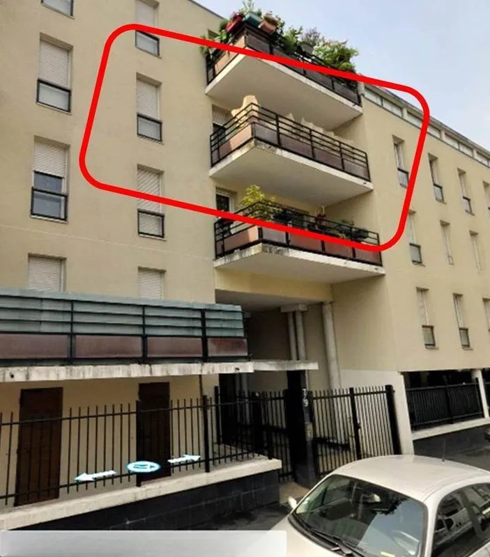 Location Ivry-sur-Seine Appartement 69a9ea522aee