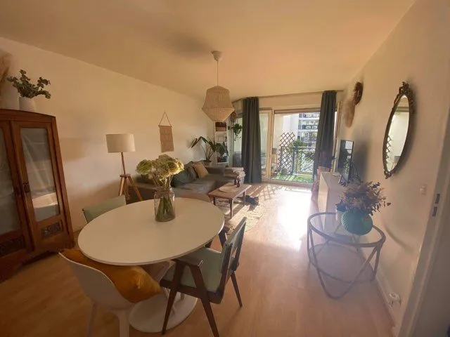 Location Bordeaux Appartement 69aa02b9c6e1