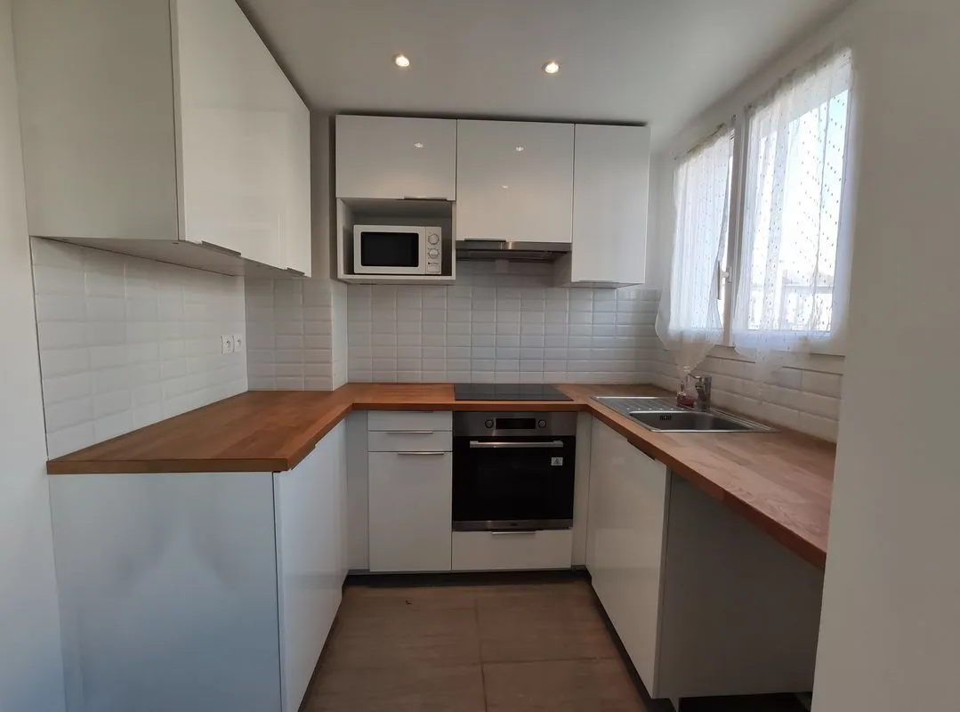 Location Fontenay-sous-Bois Appartement 69ab3a832c7a