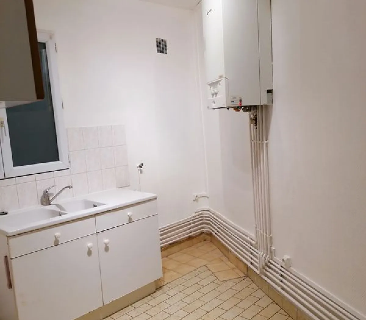 Location Paris Appartement 69ab42d2e8d3