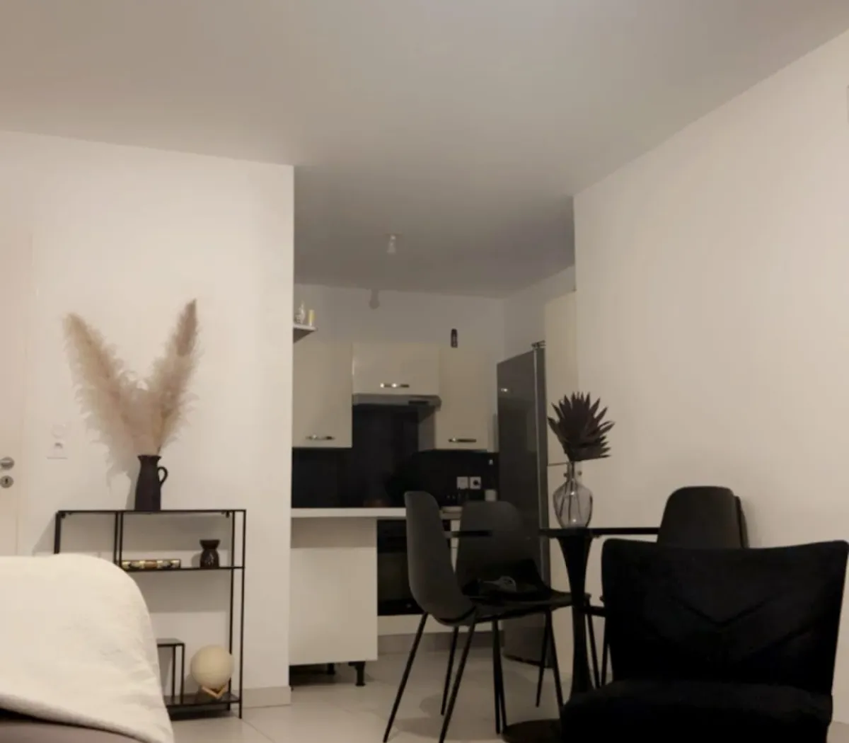 Location Nîmes Appartement 69ac48e5d519