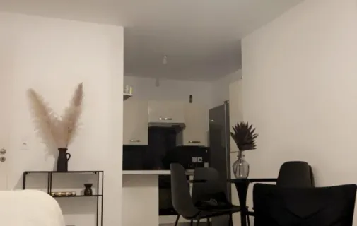 Location Nîmes Appartement 69ac48e5d519