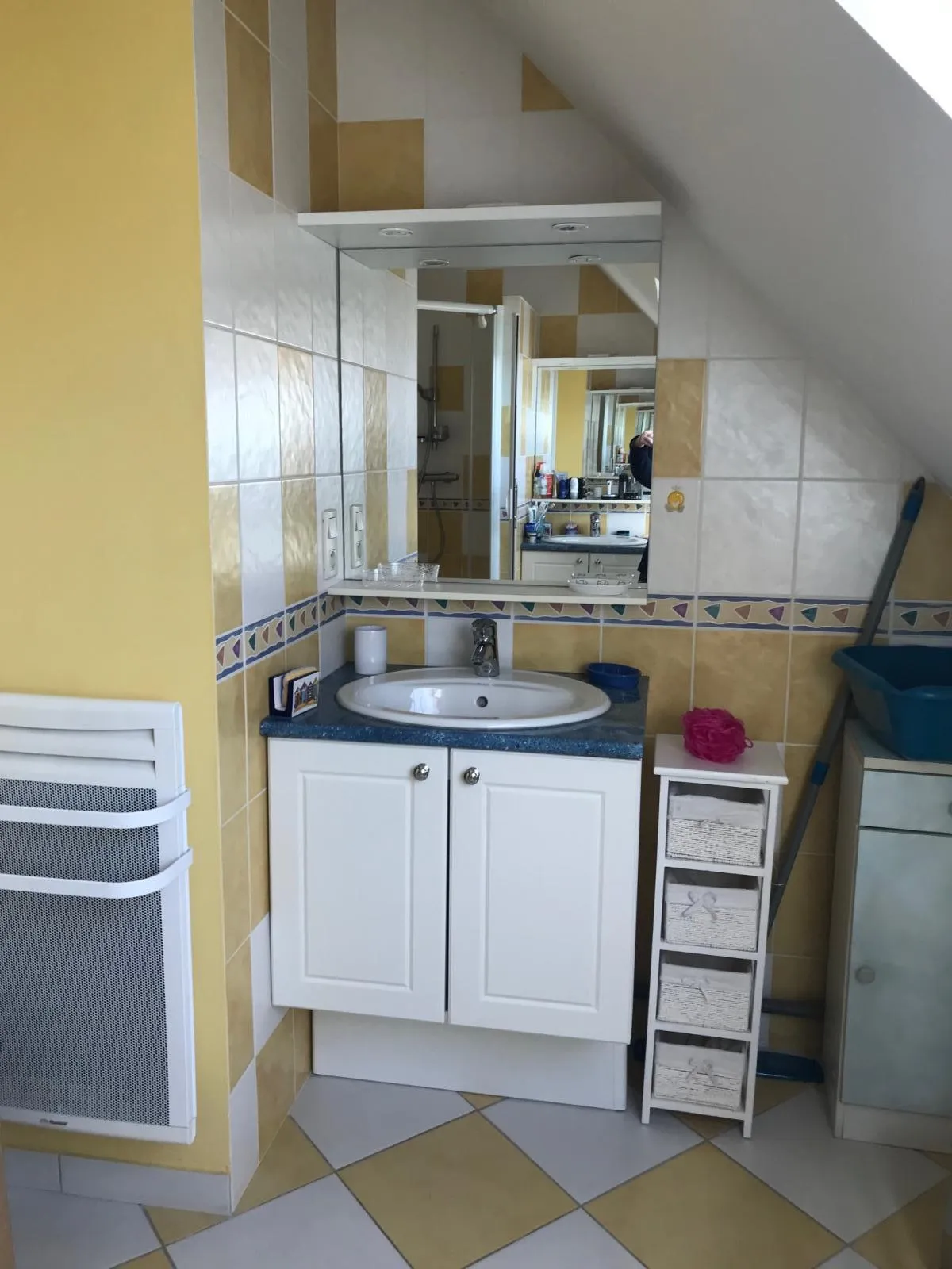 Location Trélazé Chambre 69ad7ad152b5