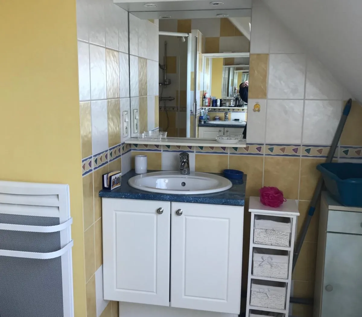 Location Trélazé Chambre 69ad7ad152b5