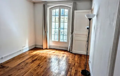 Location Paris Appartement 69adcf2f651d
