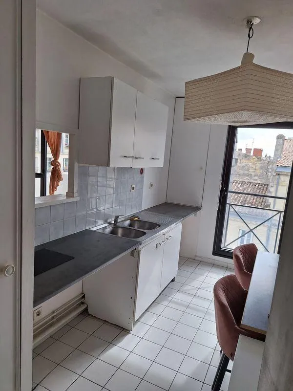 Location Bordeaux Appartement 69afef18976f