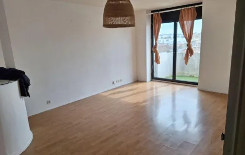 Location Bordeaux Appartement 69afef18976f