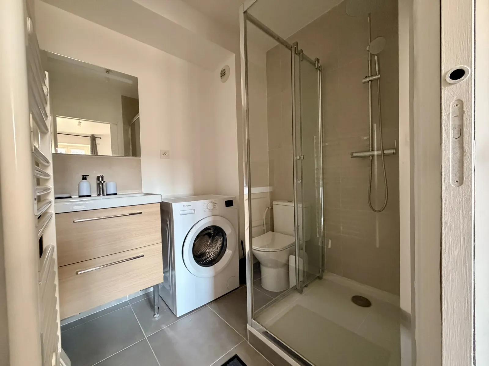 Location Lyon Appartement 69b03283a4d7