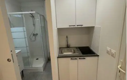 Location Bagnolet Appartement 69b297367335