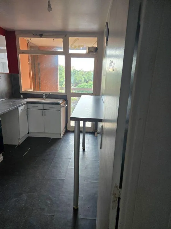 Location Aix-en-Provence Appartement 69b3e8d68e17