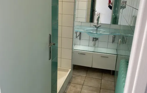 Location Hyères Appartement 69b42e37d02f