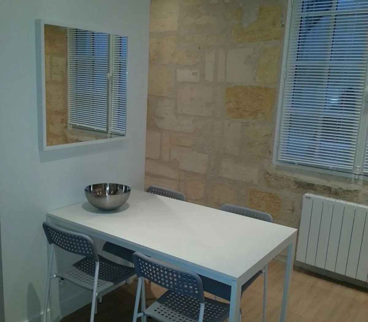 Location Bordeaux Appartement 69b5dcd84fc7