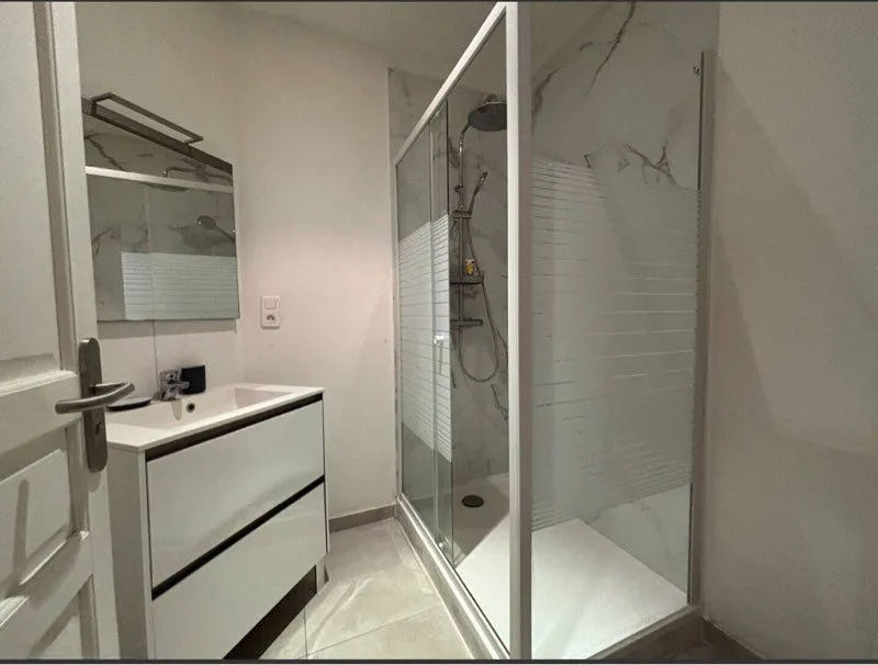 Location Paris Appartement 69b5dce52100