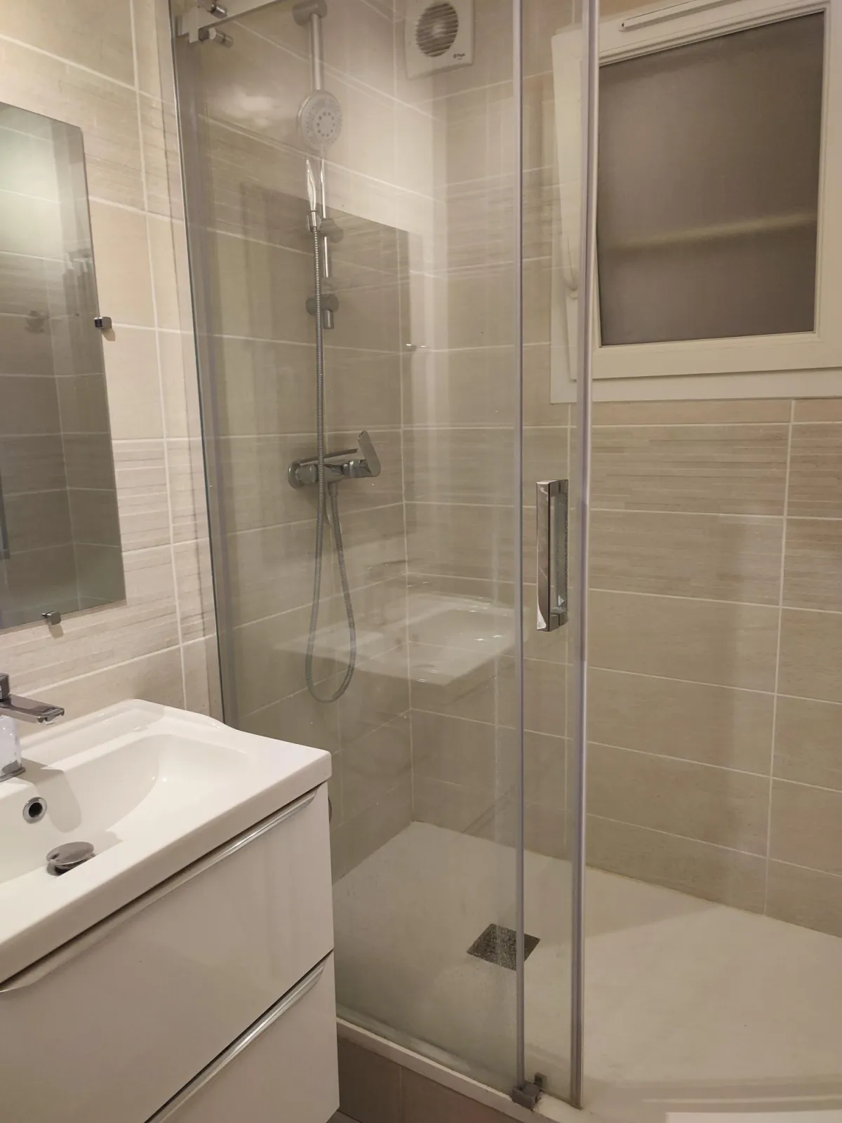 Location Le Mans Chambre 69b7bb9d818b