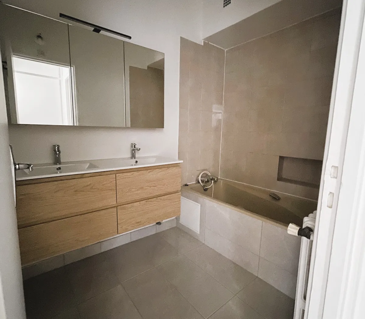 Location Sèvres Appartement 69b86aaa390e