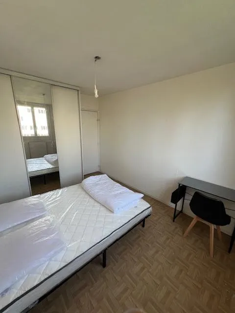 Location Osny Chambre 69b90a162bb6