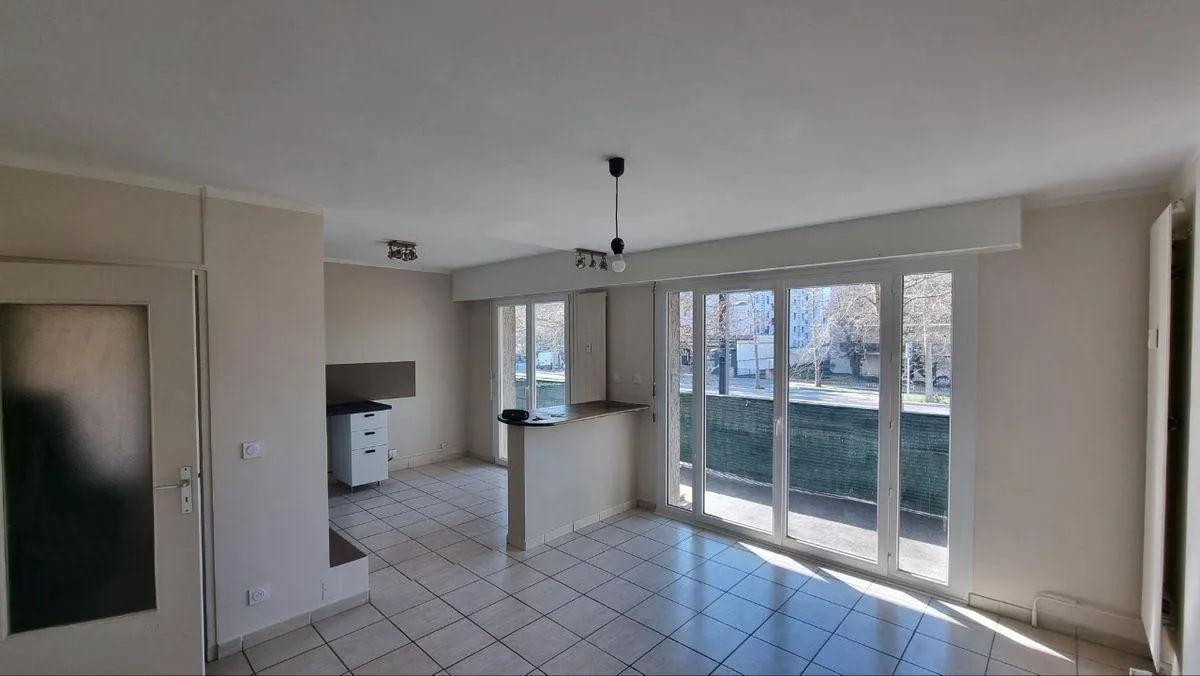 Location Grenoble Appartement 69b965a37480