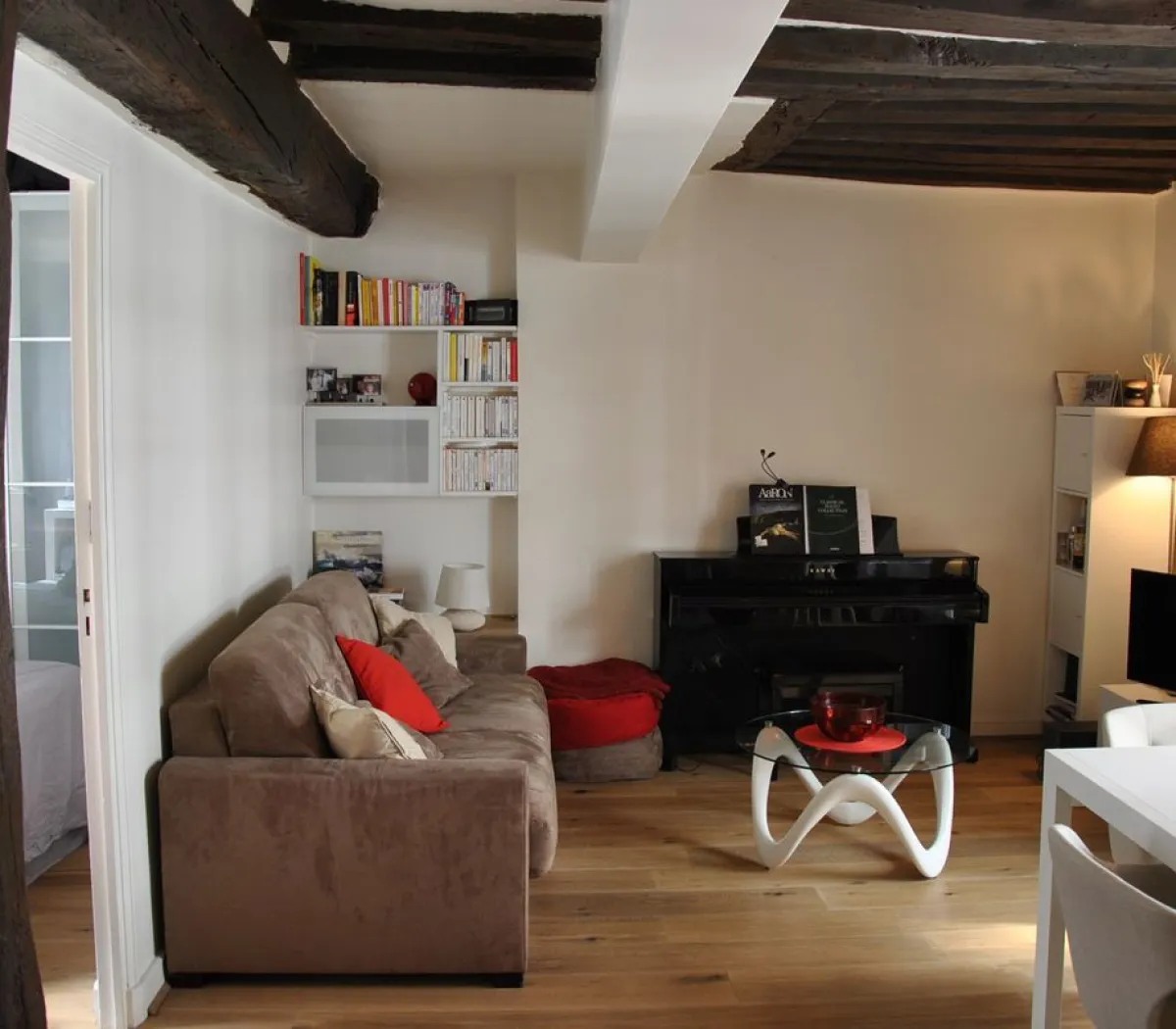 Location Paris Appartement 69b9703ad754