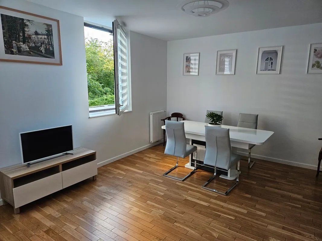 Location Paris Appartement 69b97045eb31