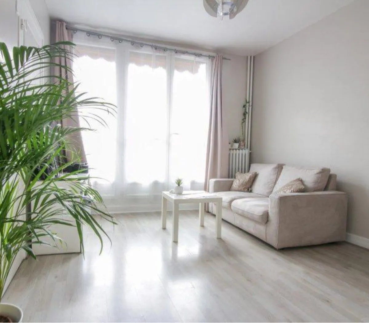 Location Asnières-sur-Seine Appartement 69b9726389c3