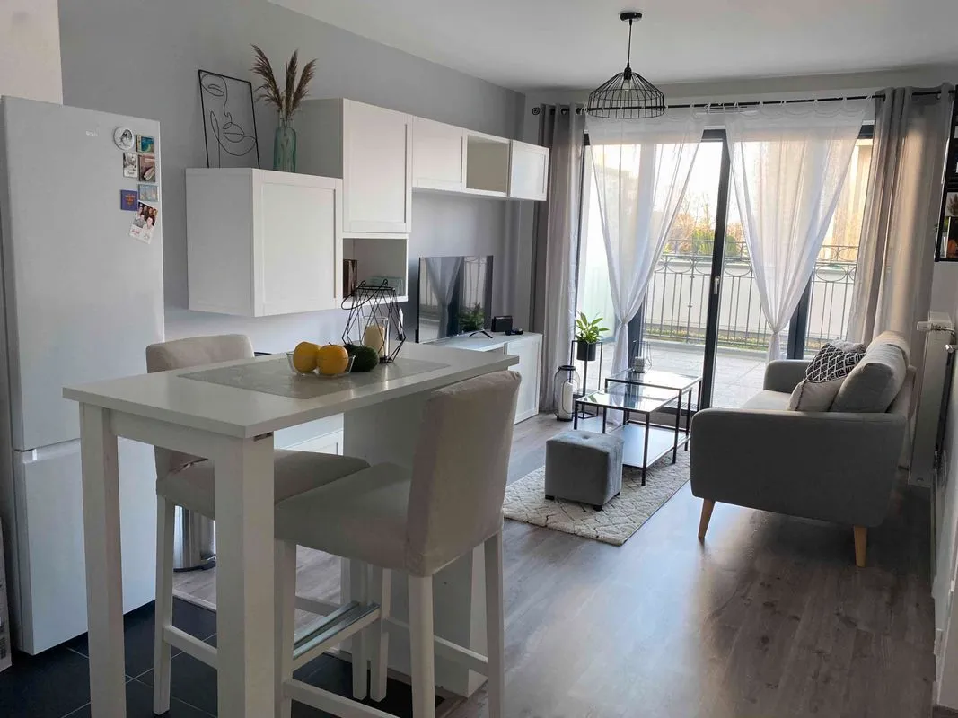 Location Clamart Appartement 69b9c836467e