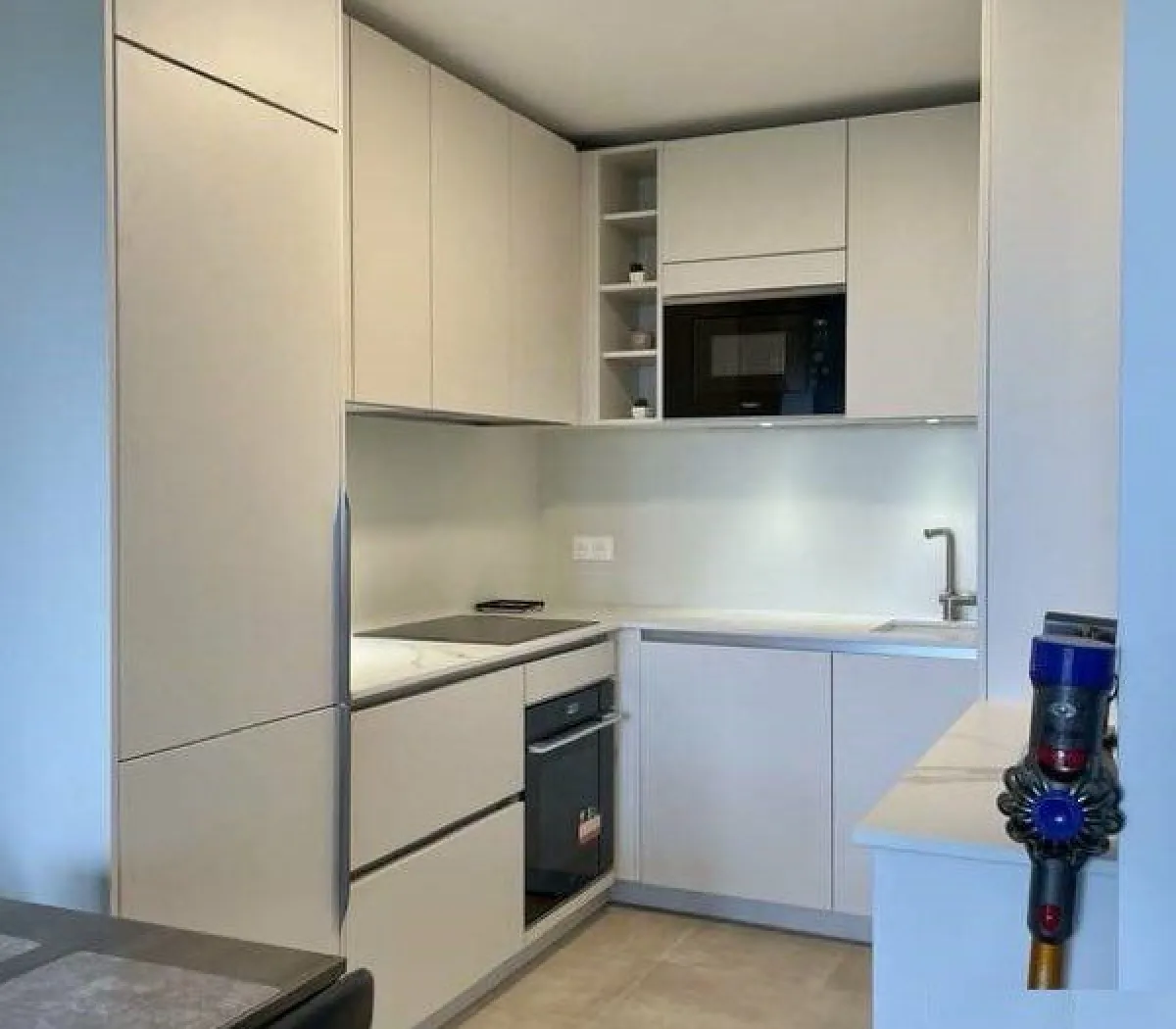 Location Puteaux Appartement 69b9cd3d5677