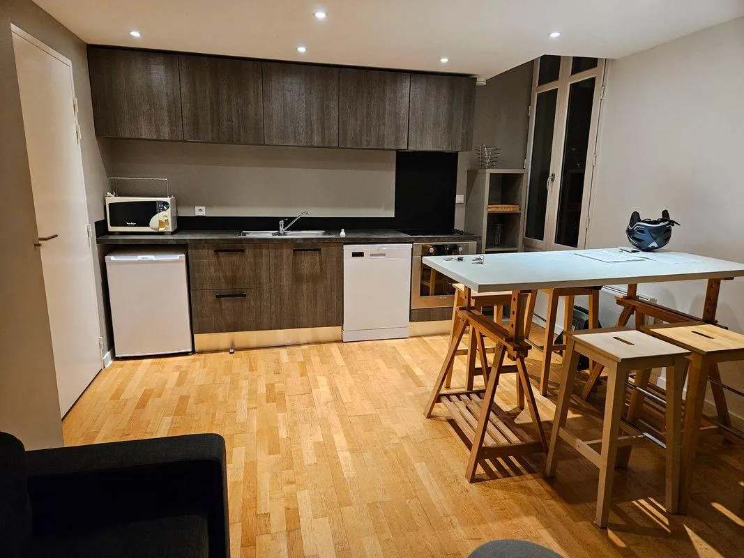 Location Bordeaux Appartement 69baa78db2b7