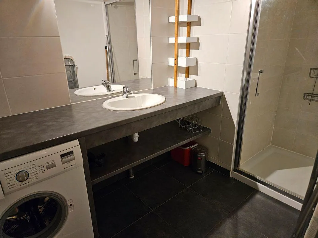 Location Bordeaux Appartement 69baa78db2b7