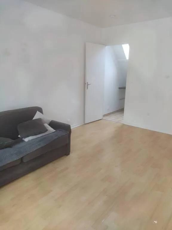 Location Arcueil Appartement 69bd1394b4ac