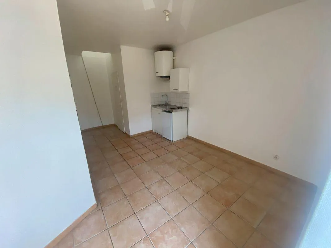 Location Marseille Appartement 69c14464c06e