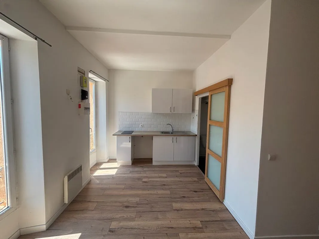 Location Marseille Appartement 69c1d9ba692f