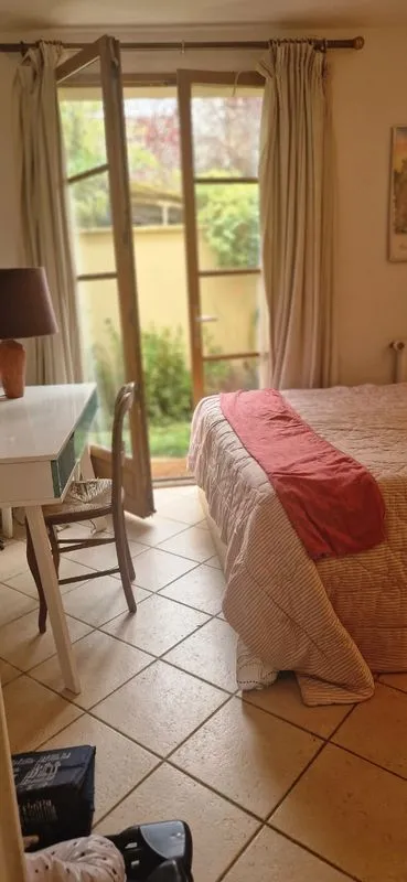 Location Le Mesnil-le-Roi Maison 69c1dc90ee98