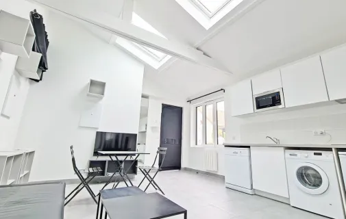 Location Montreuil Appartement 69c30bae42a3