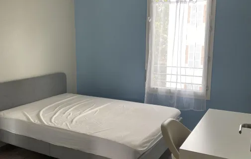 Location Clermont-Ferrand Chambre 69c3e8370259