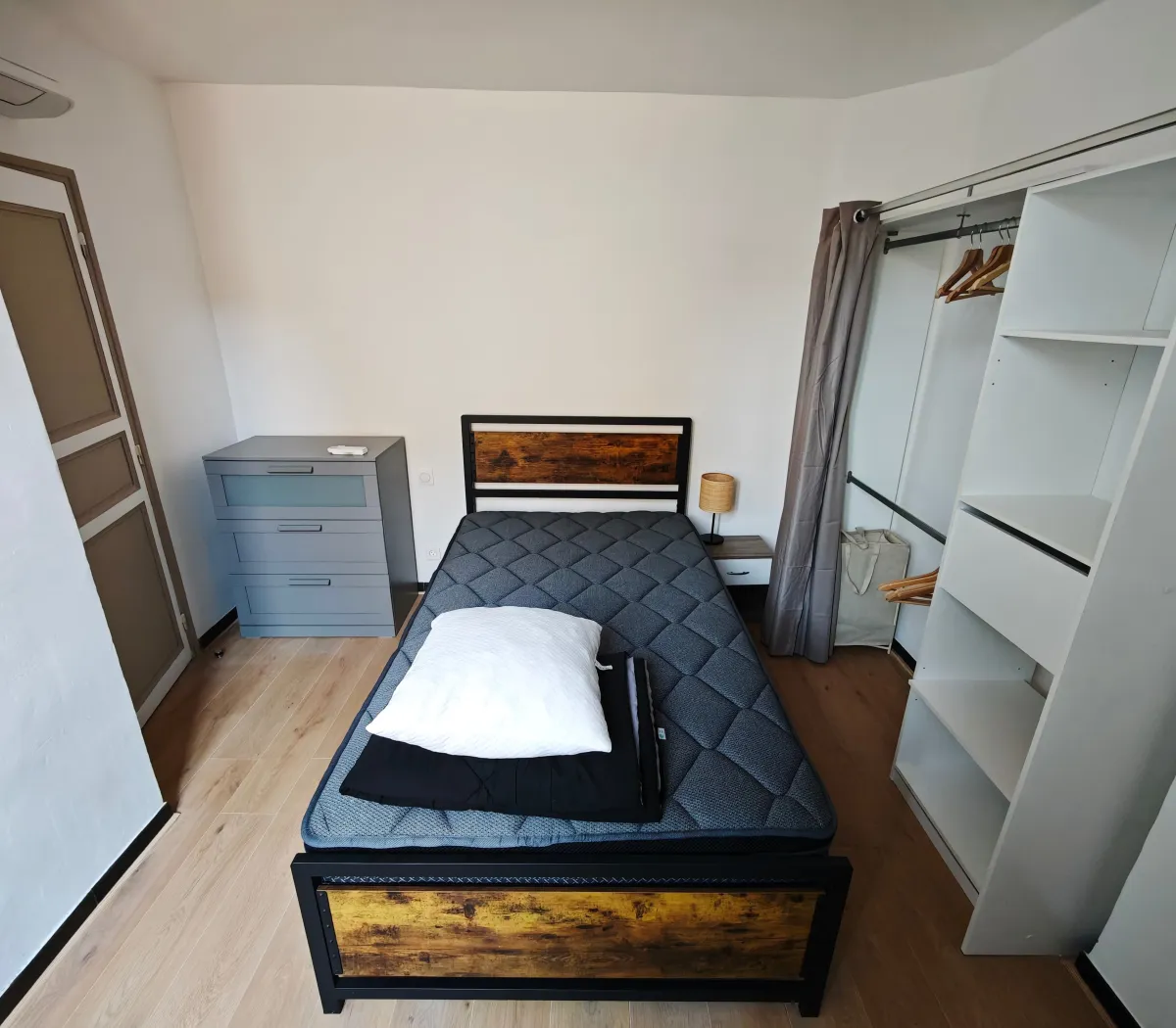 Location Carpentras Chambre 69c3f7e799b0