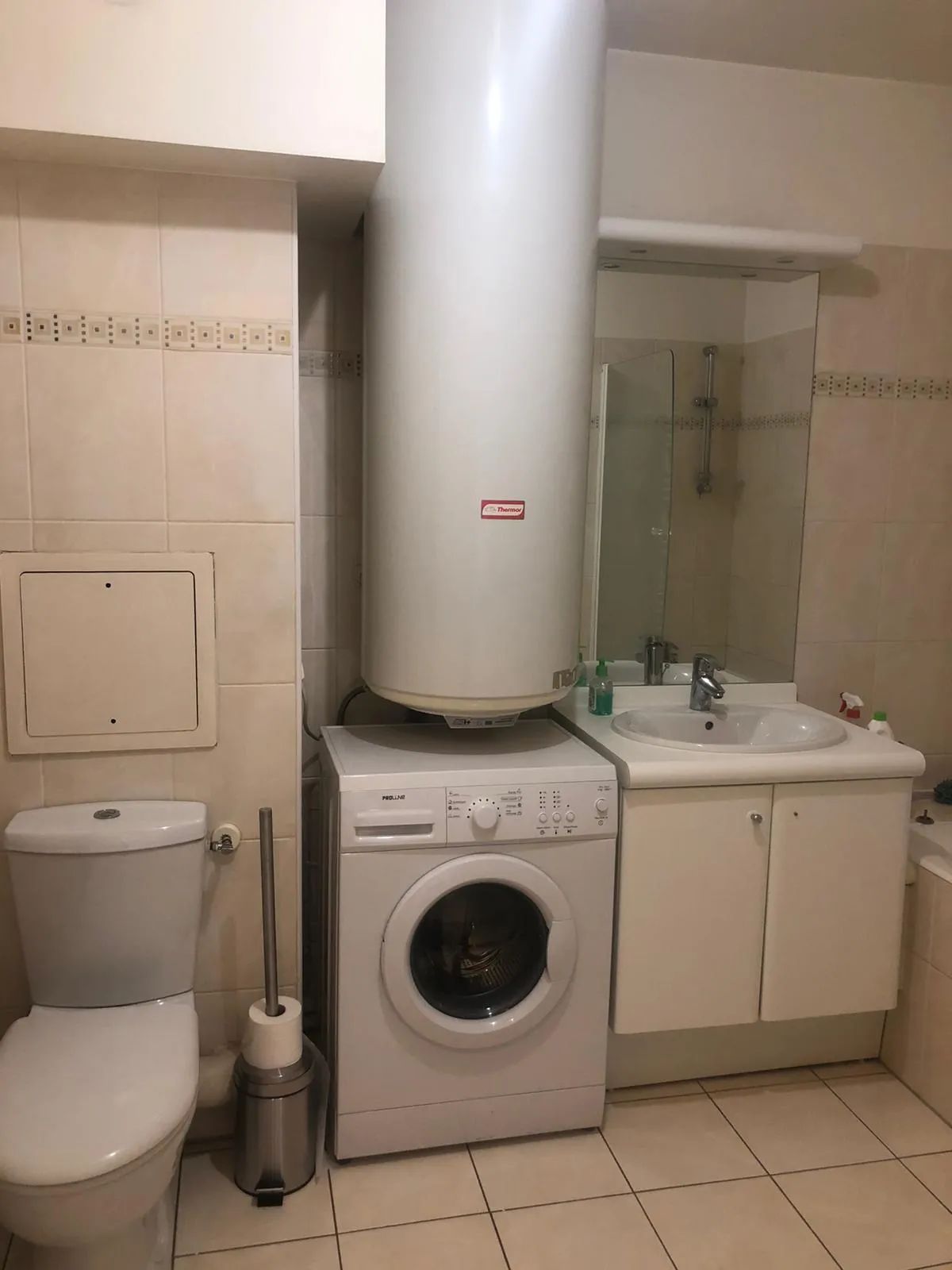 Location Courbevoie Appartement 69c56979b9de
