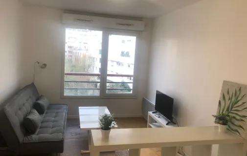 Location Courbevoie Appartement 69c56979b9de