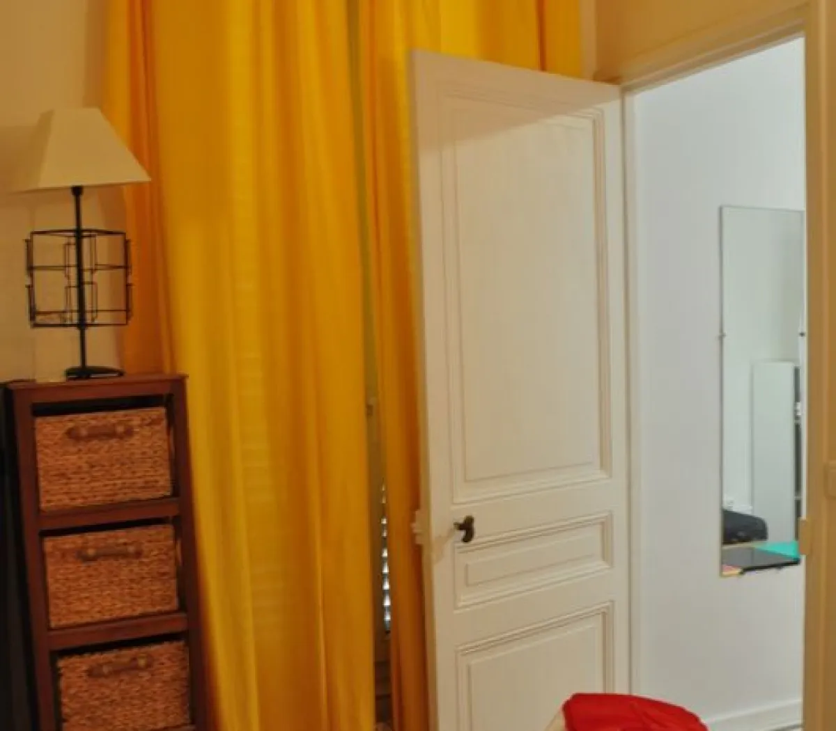 Location Issy-les-Moulineaux Appartement 69c81aaae122